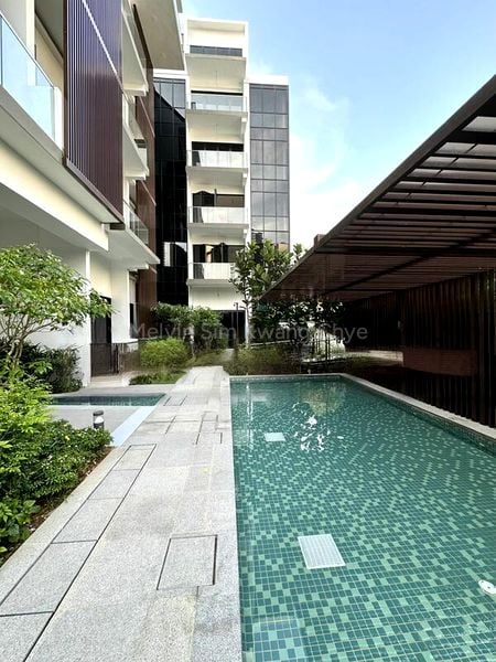 3 Bed Apartment (Condo) for Rent in  35 Gilstead - Image 1
